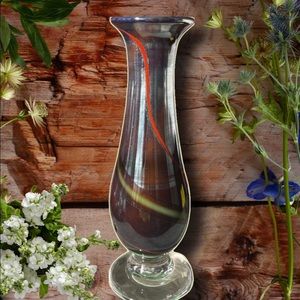 Real pretty vase (5-B)